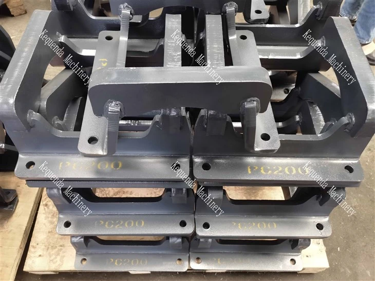 PC200 TRACK GUARD